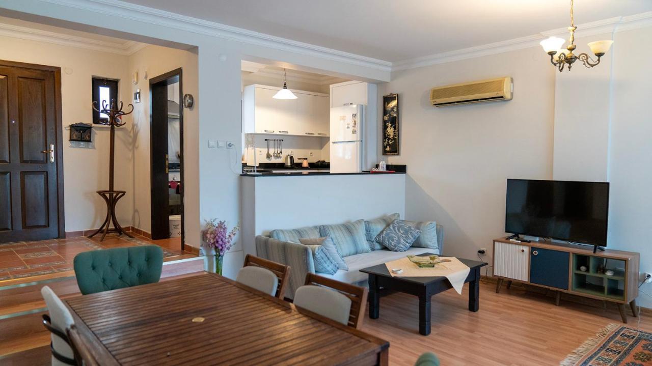 Spacious Villa With Sea And Mountain View 凯梅尔 外观 照片