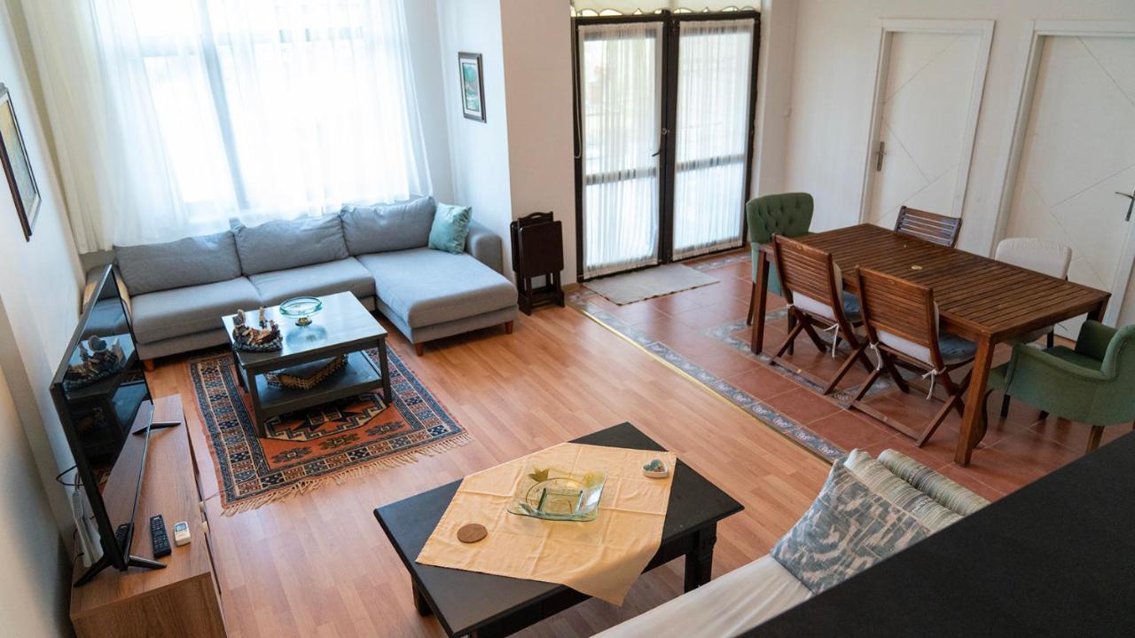Spacious Villa With Sea And Mountain View 凯梅尔 外观 照片