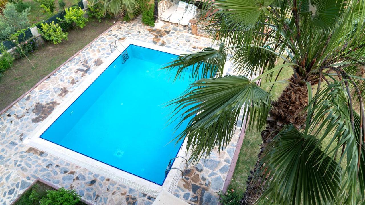 Spacious Villa With Sea And Mountain View 凯梅尔 外观 照片