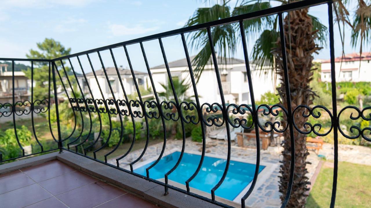 Spacious Villa With Sea And Mountain View 凯梅尔 外观 照片